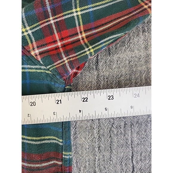 Vintage LL Bean Flannel Shirt Womens Size 12 Long Sleeve Button Down Plaid USA - Picture 8 of 9